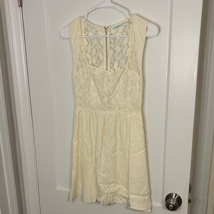 Kimchi Blue Cream Lace Top